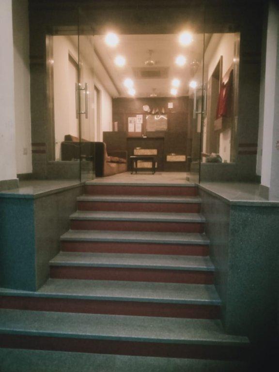 OYO 9028 Hotel Blu Pebbles Nuova Delhi Esterno foto